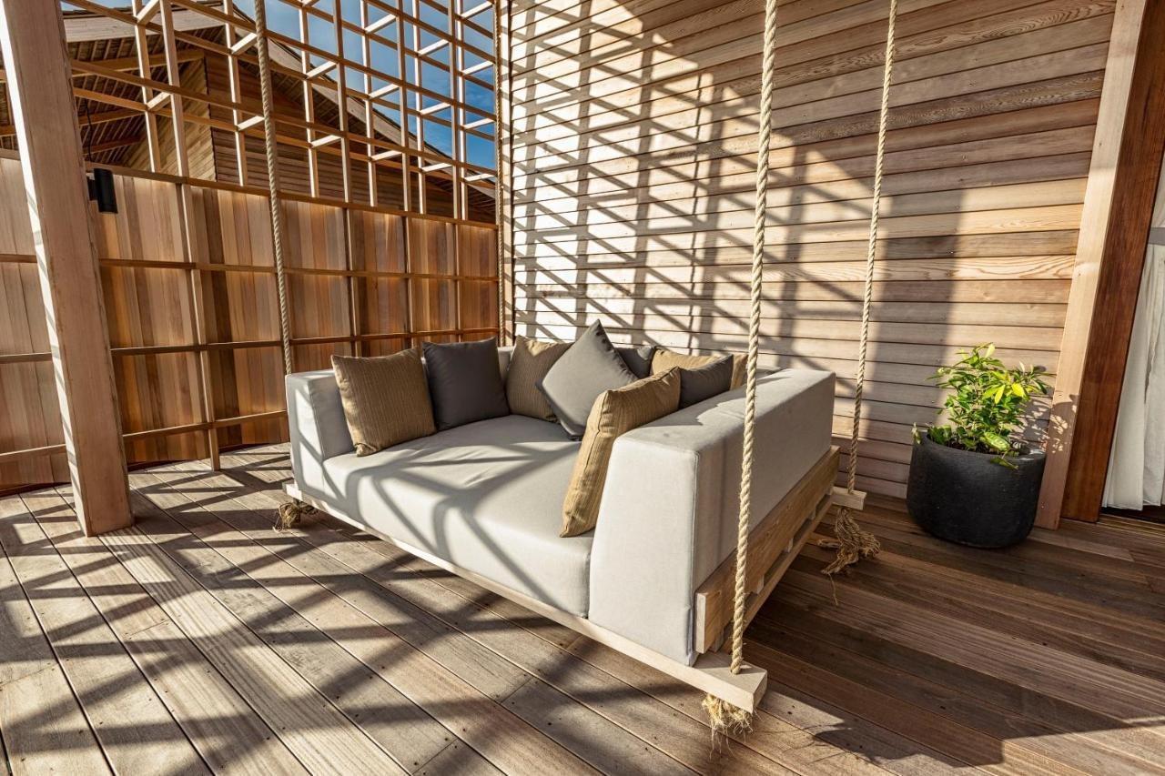 Kudadoo Maldives Private Island Hotel Komandoo  Екстериор снимка